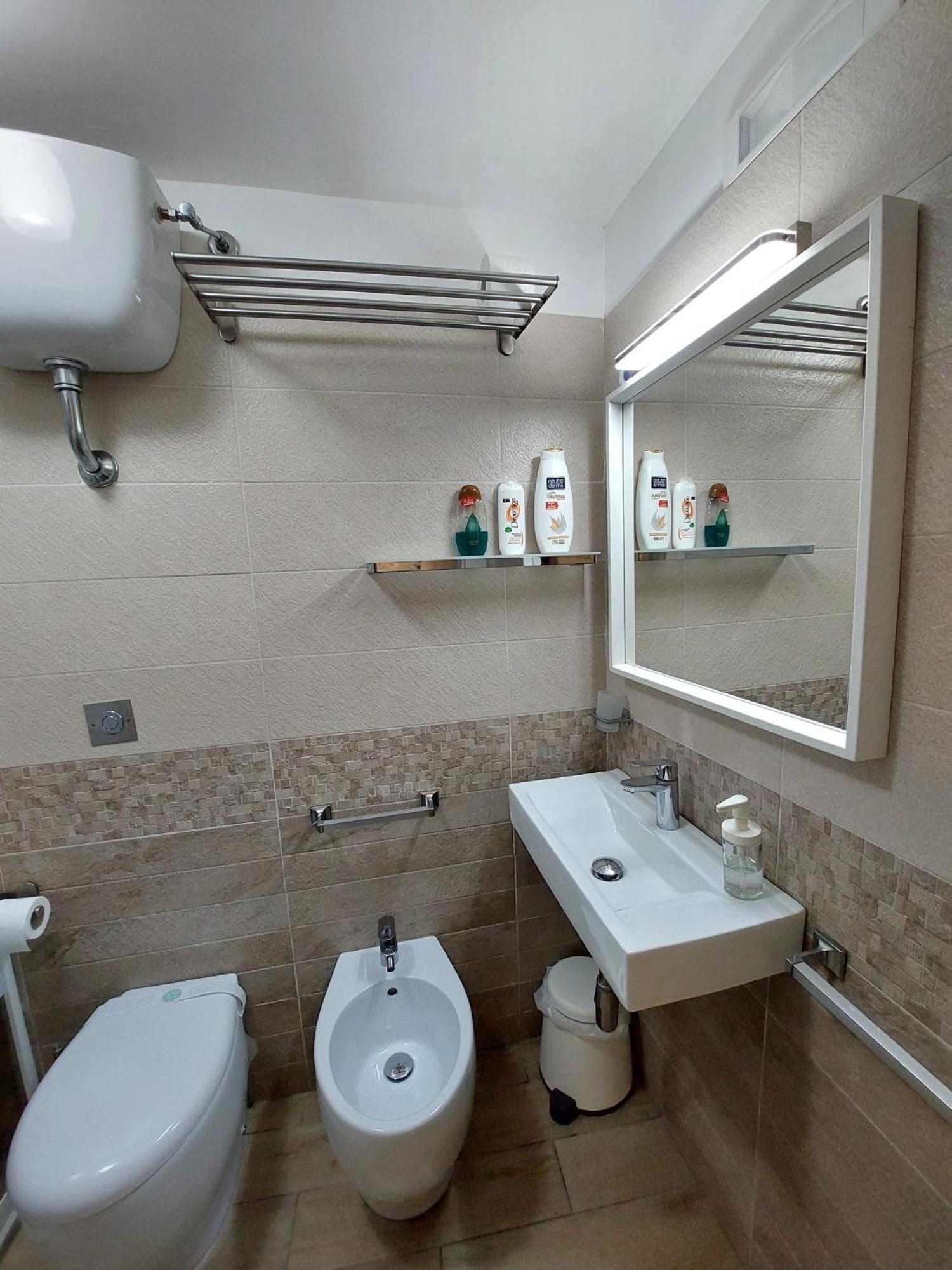 Wonders House Apartment Naples Luaran gambar